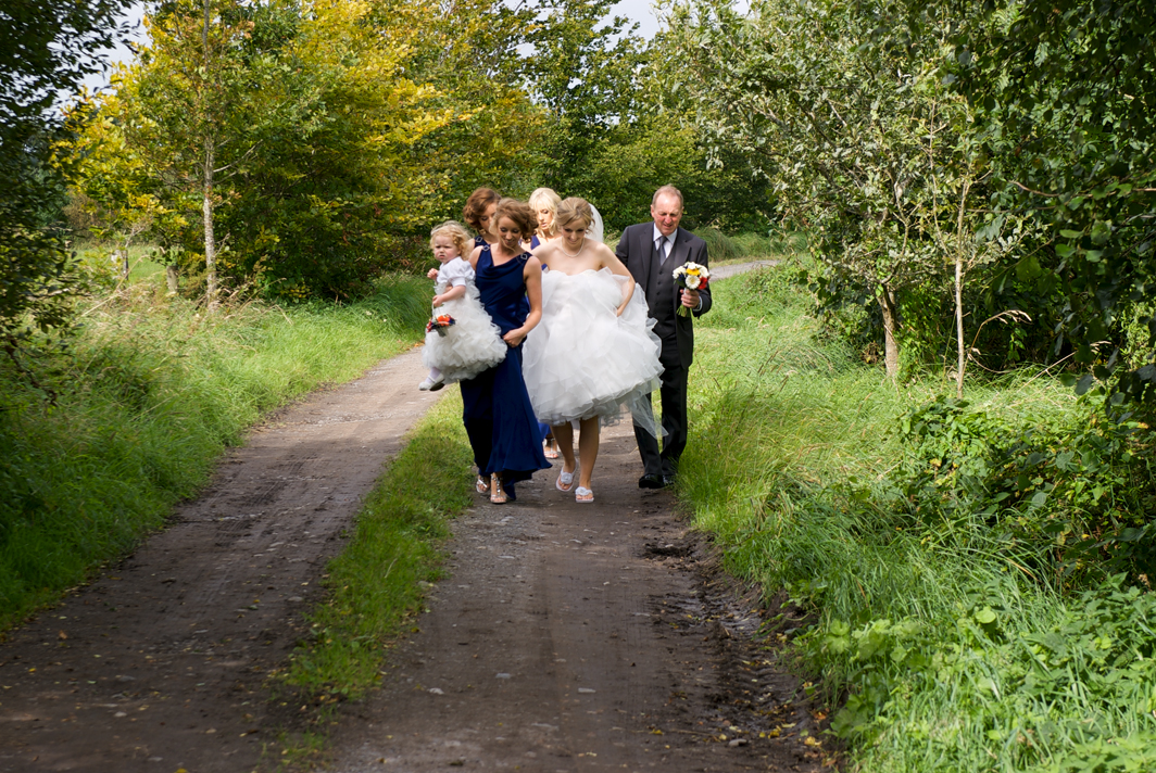 bride wedding mud